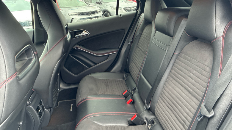 Mercedes-Benz GLA 220d 4Matic AMG Line 5dr Auto Diesel Hatchback